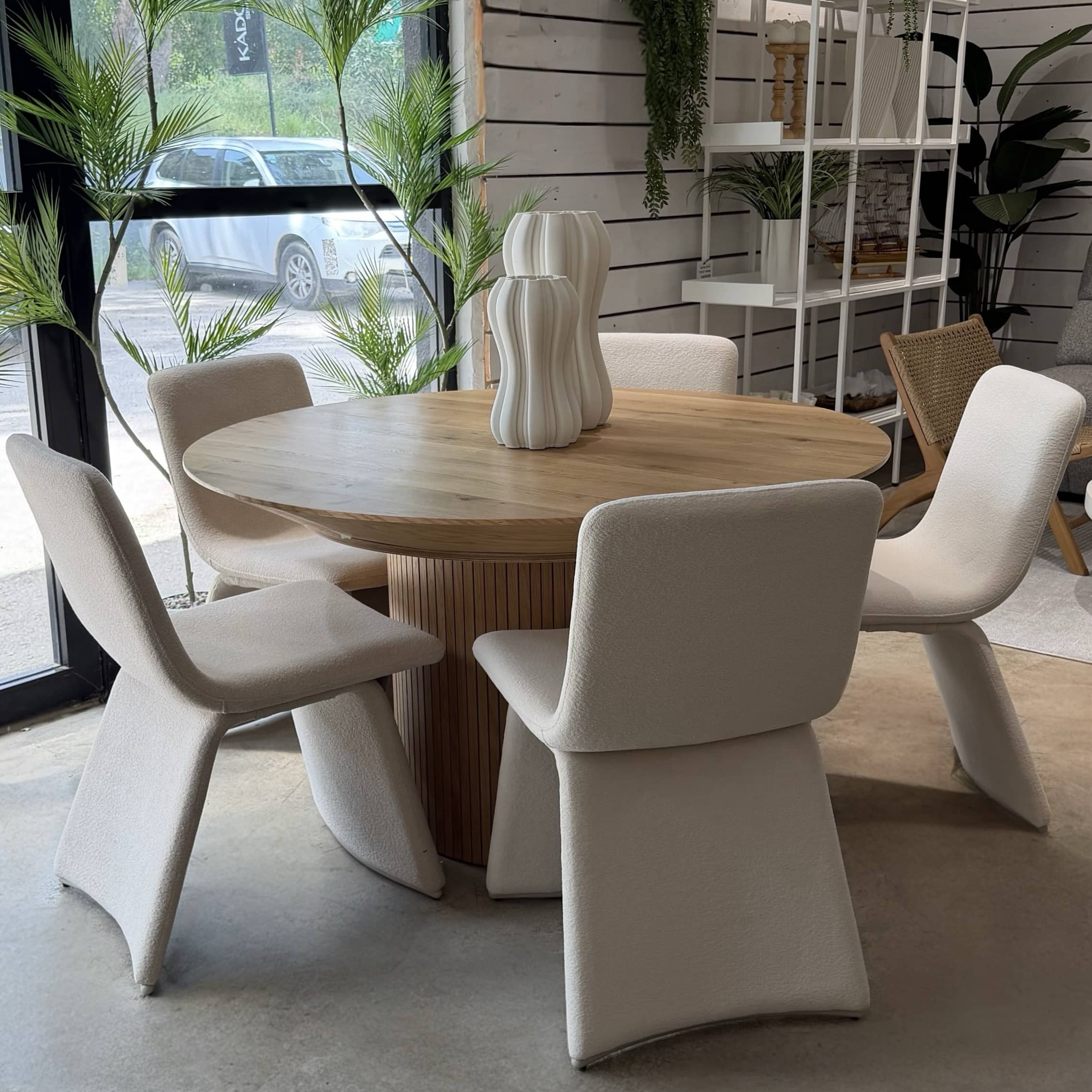 שולחן פינת אוכל מעוצב עגול דגם תמר | בעיצוב אישי