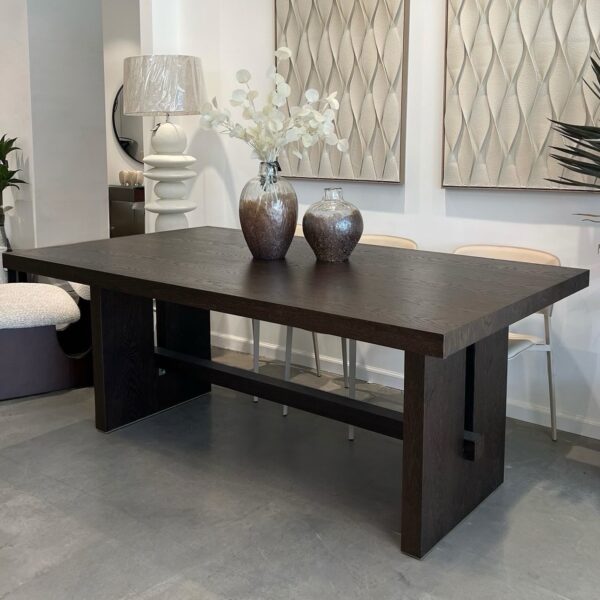 שולחן אוכל מלבני יוקרתי דגם שרלוט | בעיצוב אישי